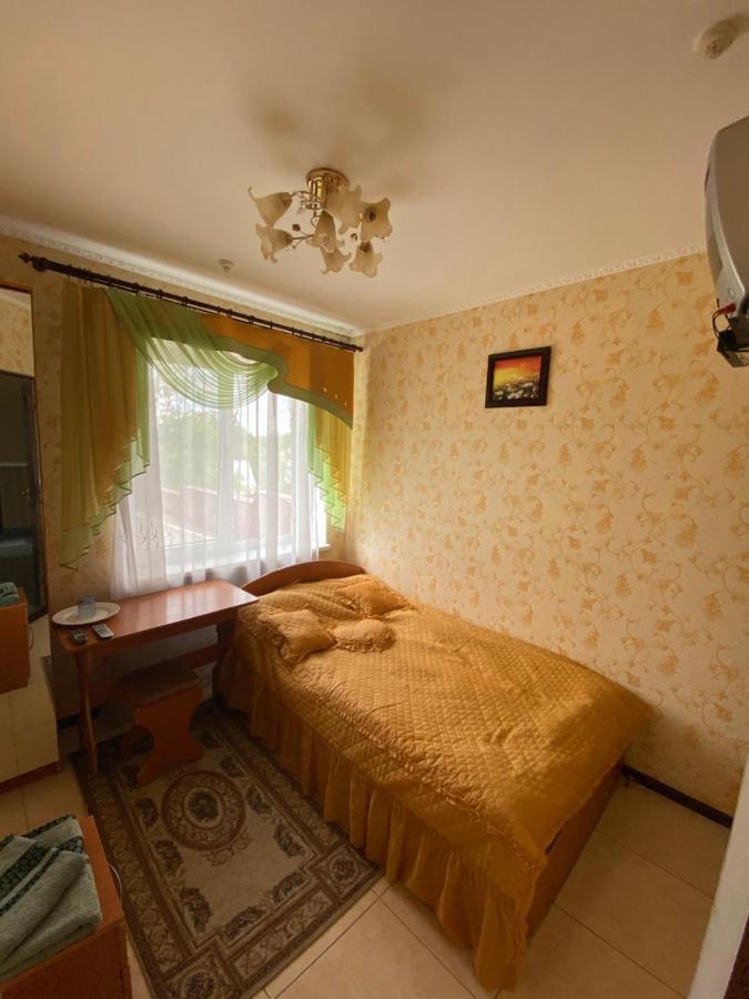 Золотий Лев Hotel Zvenyhorodka Екстериор снимка