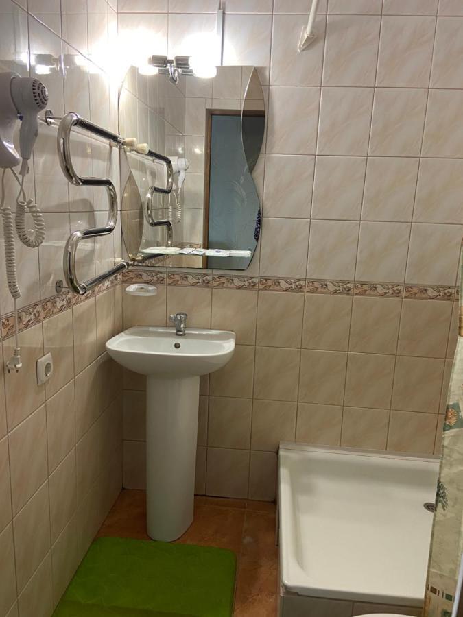 Золотий Лев Hotel Zvenyhorodka Екстериор снимка
